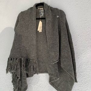 Love stitch cardigan brand new